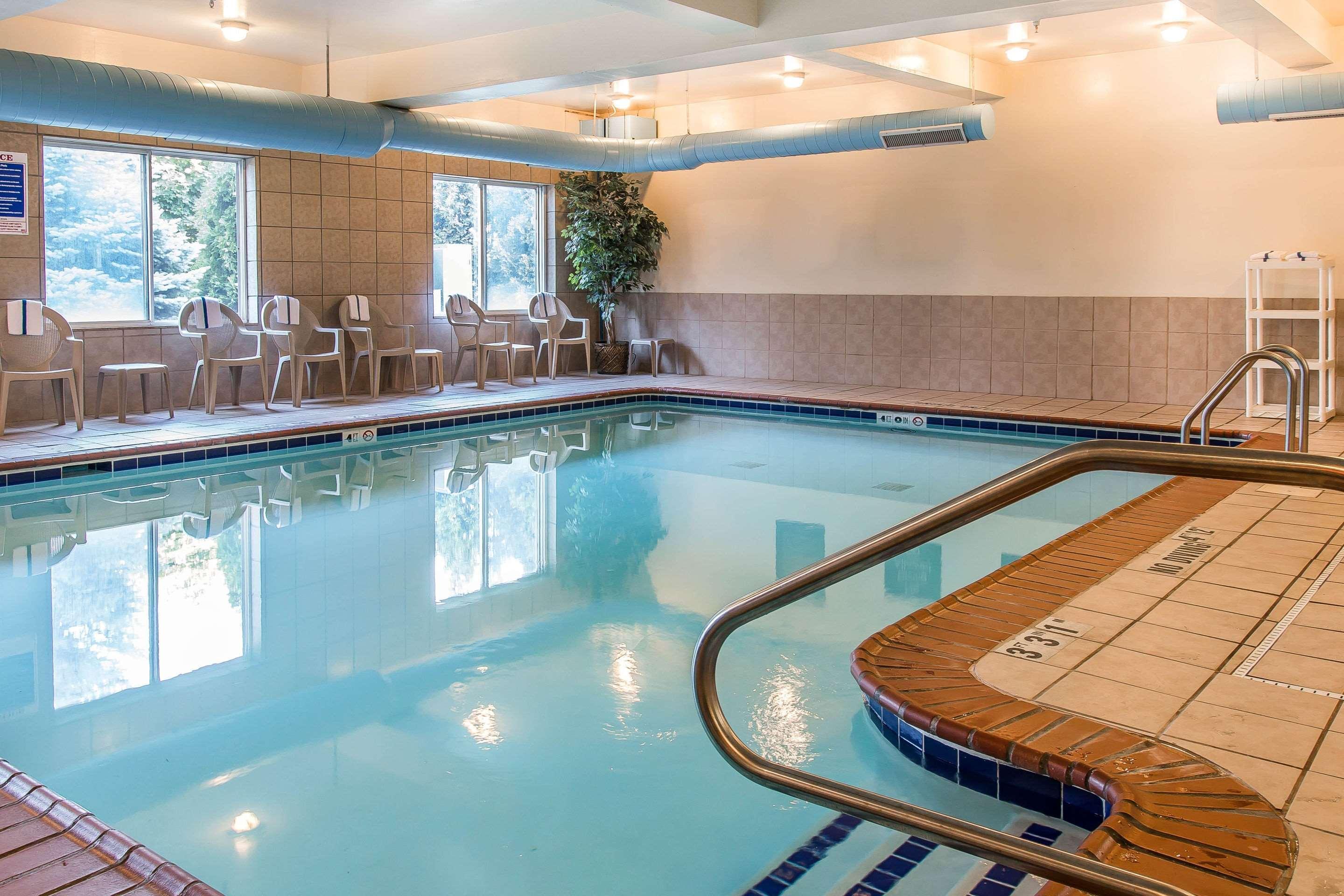 Comfort Suites Уиксом Экстерьер фото